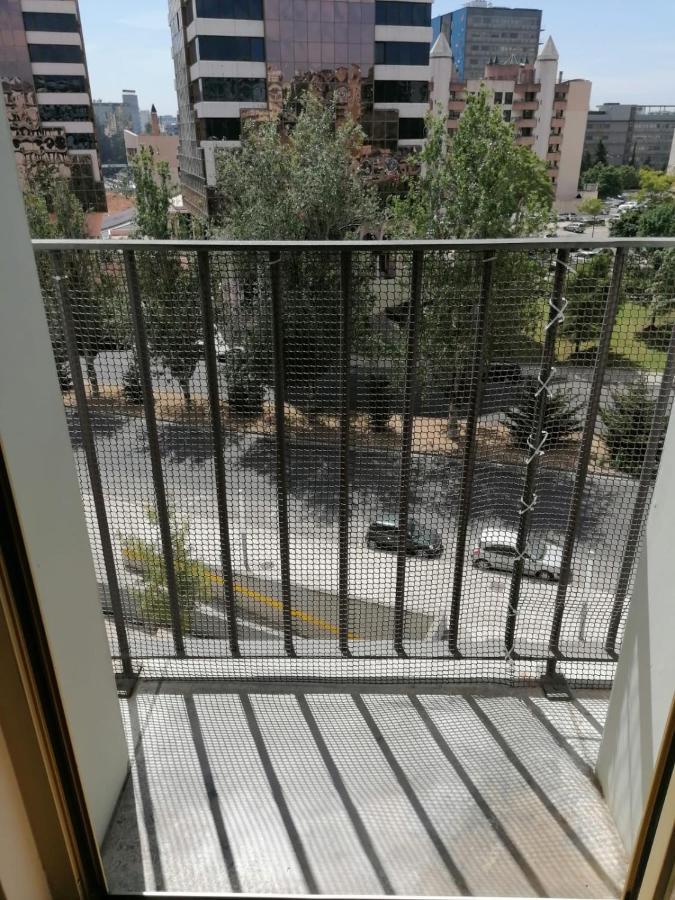 5Min Walk From Subway Station & Free Parking Apartment Lisbon Bagian luar foto
