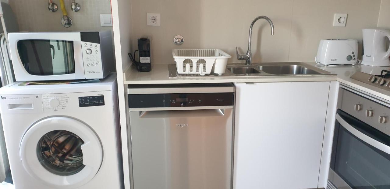 5Min Walk From Subway Station & Free Parking Apartment Lisbon Bagian luar foto