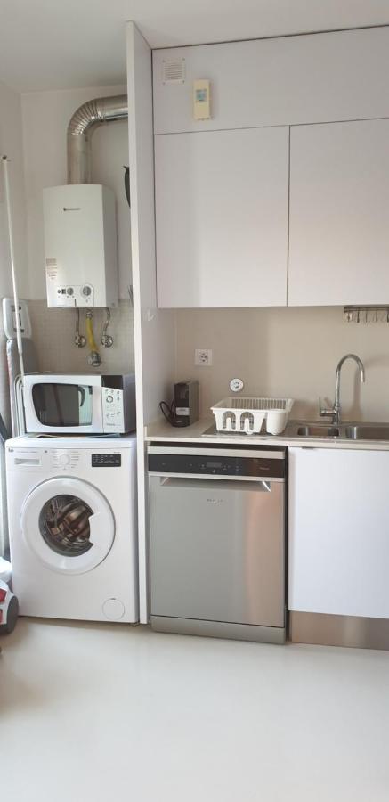 5Min Walk From Subway Station & Free Parking Apartment Lisbon Bagian luar foto